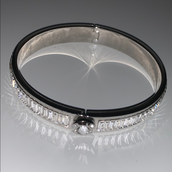 henri bendel Jewelry - Crystal Henri Bendel Bangle